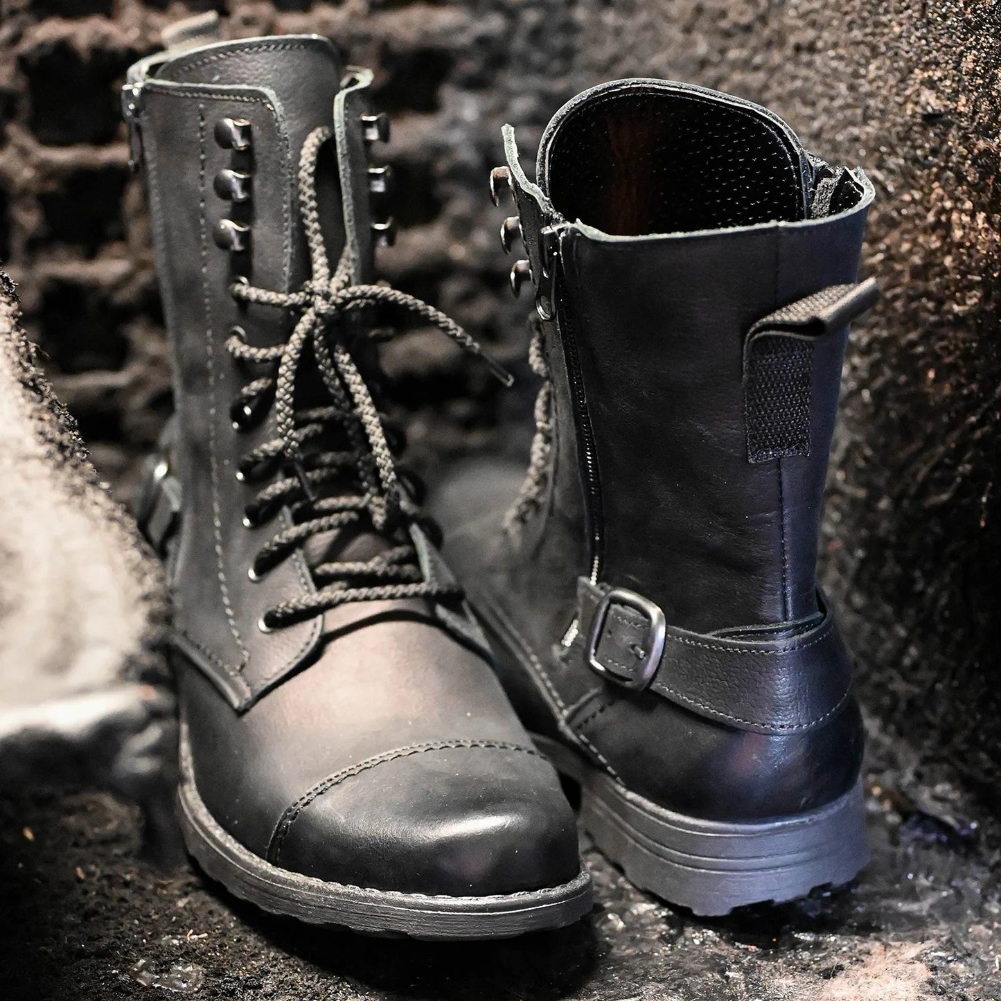 Pánské vysoké kožené boty Noah Černé – ručně šité z prémiové kůže | KarolShoes