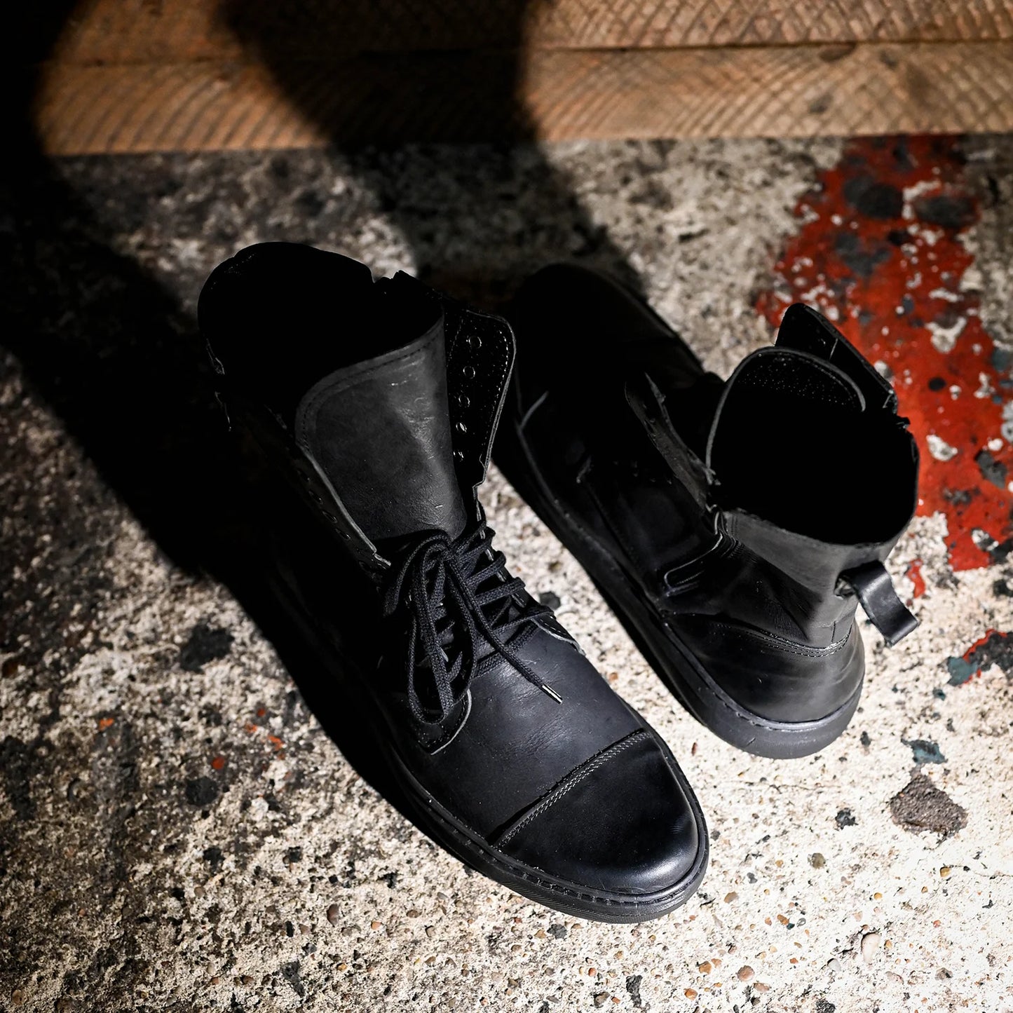 Pánské vysoké kožené boty Liam Černé – ručně šité boty z italské kůže | KarolShoes