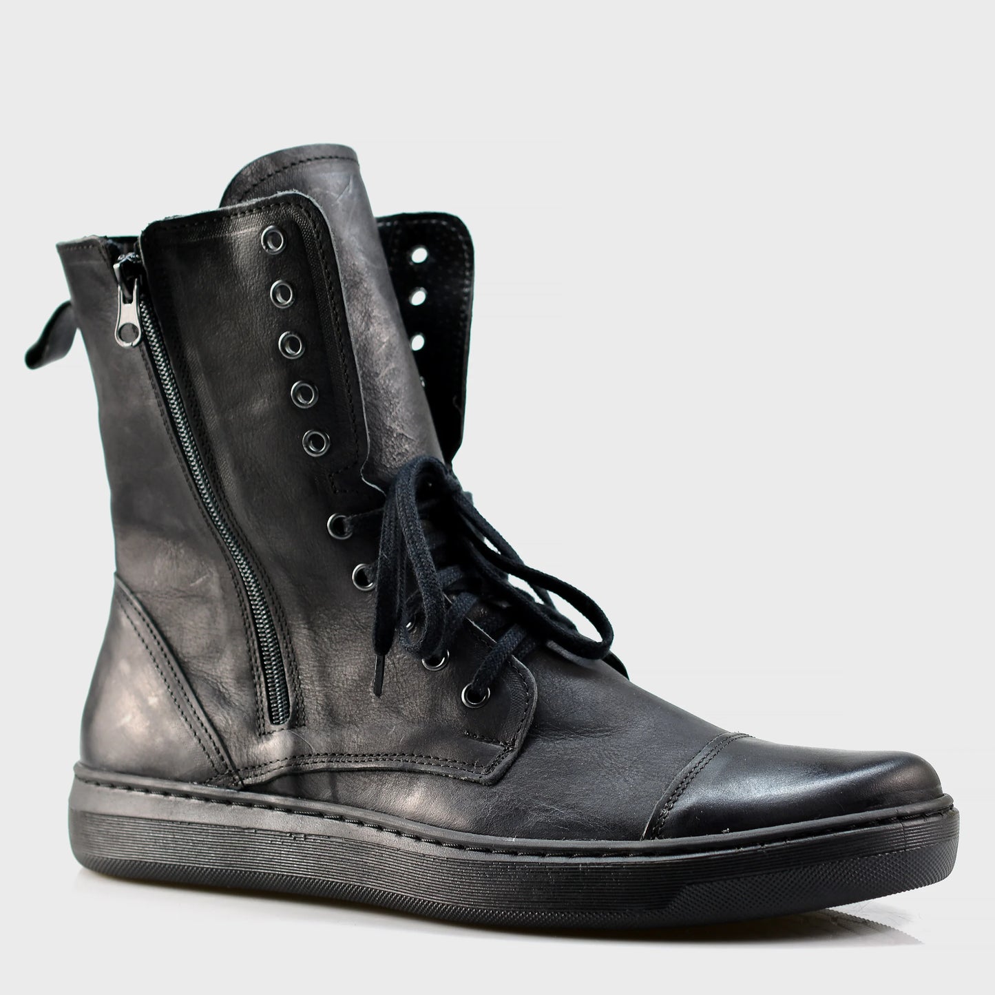 Pánské vysoké kožené boty Liam Černé – ručně šité boty z italské kůže | KarolShoes