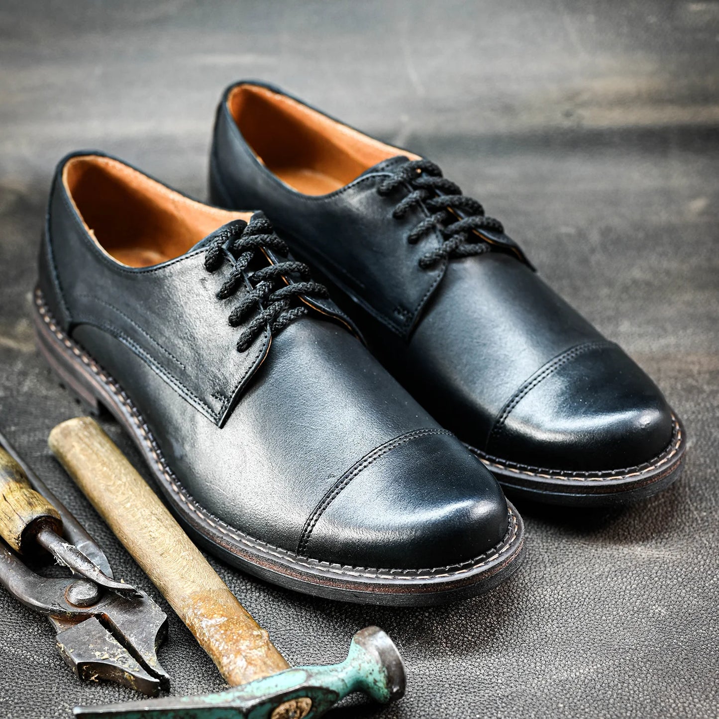 Pánské kožené derby polobotky Dante – ručně šité černé | KarolShoes