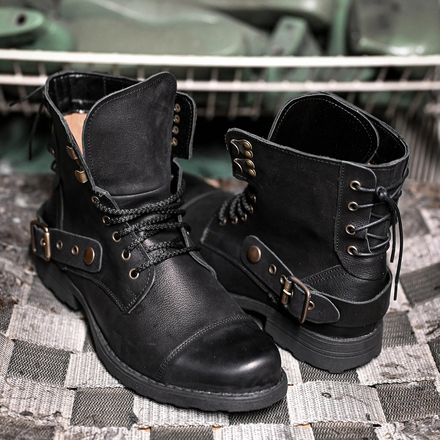 Pánské kožené boty Fabien Černé – ručně šité elegantní boty z italské kůže | KarolShoes